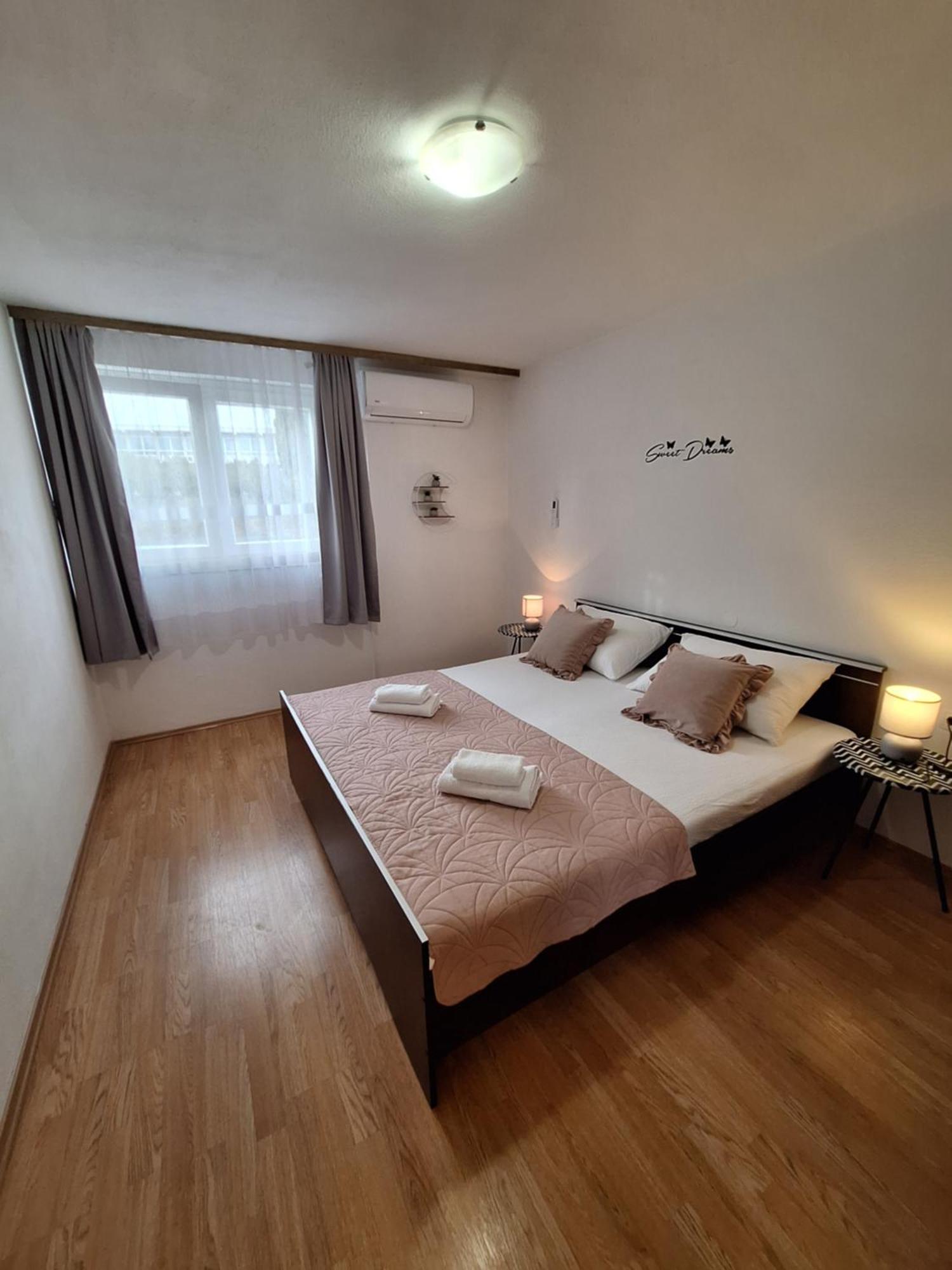 Apartment Banovac Split Eksteriør billede